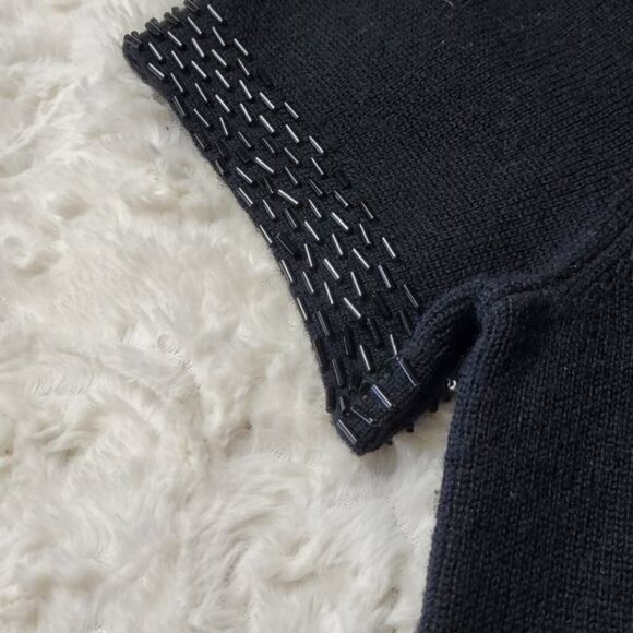 Liz Claiborne Sz. M 100% Merino Short Sleeve Embellished Collar Wool Sweater - Picture 5 of 8